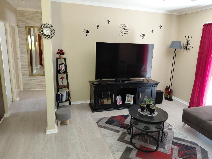 2 Bedroom Property for Sale in Campher Park Eastern Cape